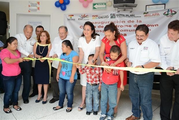 Inaugura DIF Tabasco clínicas de síndrome de down en municipios de Teapa y Jalapa