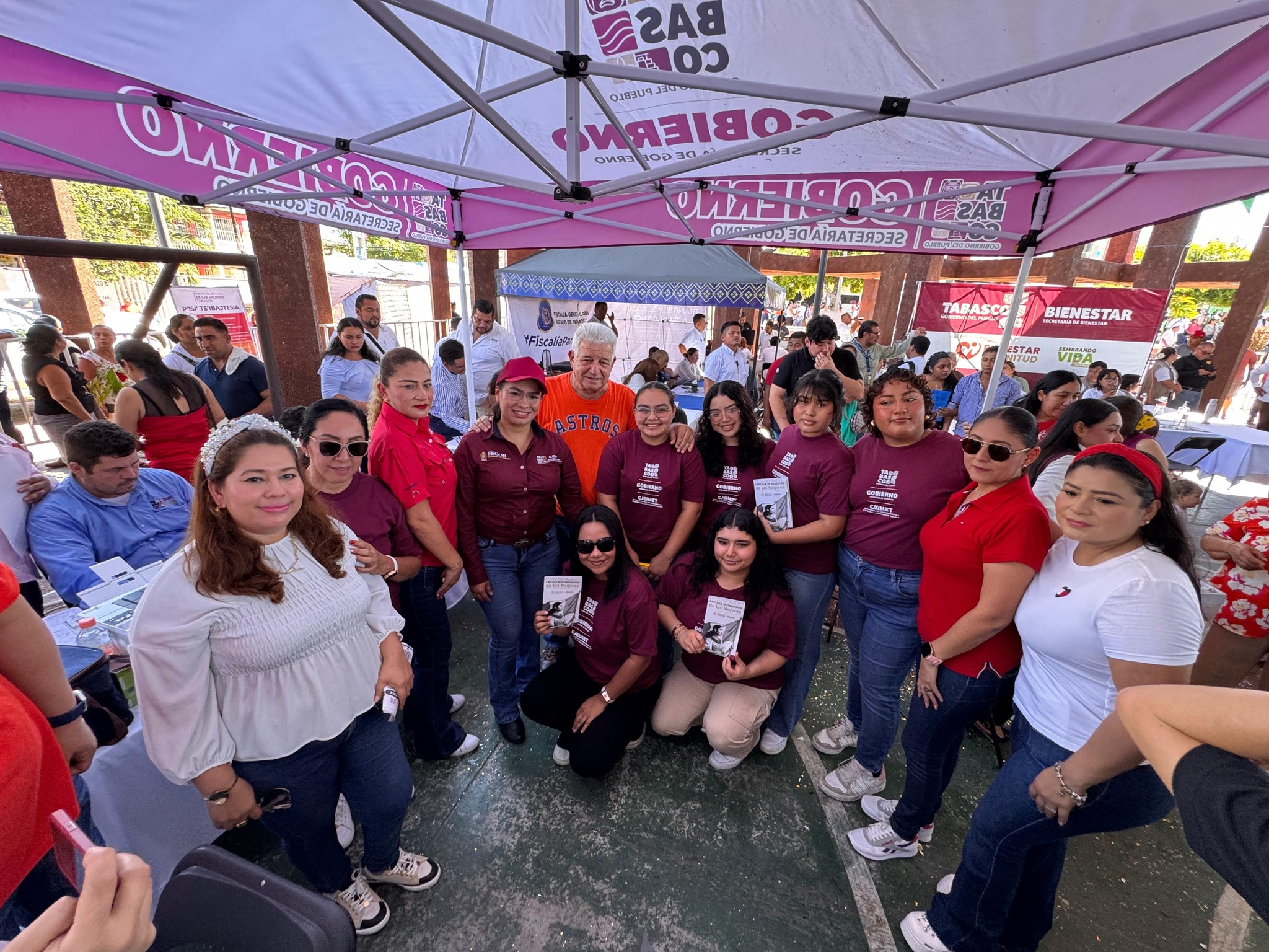 Equipo multidisciplinario al servicio de las mujeres tabasqueñas 
