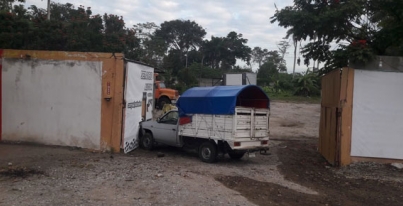 Policías de Cunduacán frustran el robo de una camioneta.
