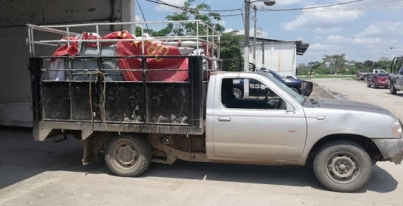 Asegura Policía de Cárdenas dos mil litros de hidrocarburo y recupera camioneta con reporte de robo
