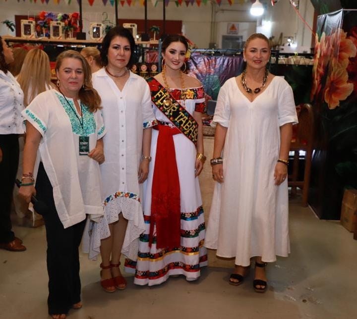 BOLETÍN 598 DIF VISITA PRESIDENTA DEL DIF TABASCO PABELLÓN ARTESANAL 02052023 (14).jpg