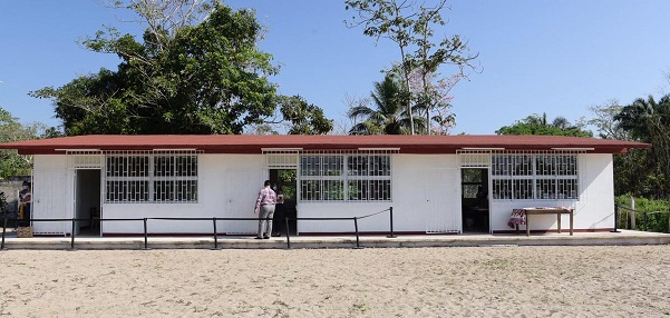 Construcción de aulas didácticas, en Ra Potreritos, Paraíso   (40).jpeg