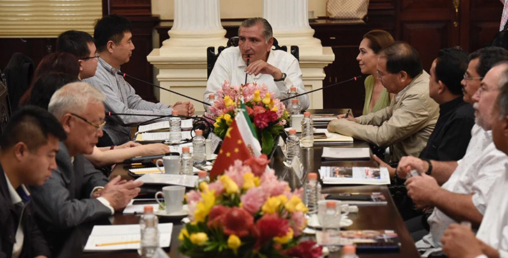 FOTO AALH EMPRESARIOS CHINOS (4).jpeg