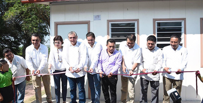 FOTO AALH ENTREGA DE OBRAS (5).jpg