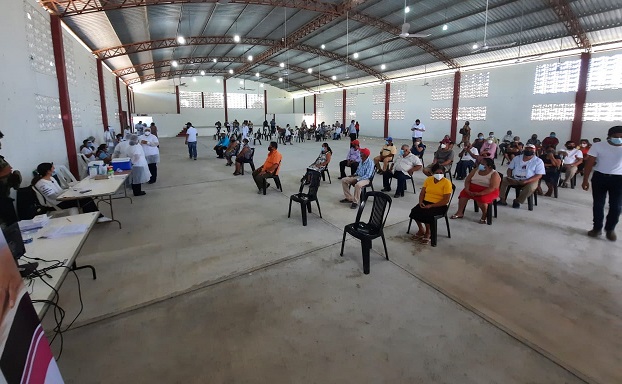 FOTO AALH-VACUNAS (3).jpeg