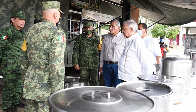 FOTO AMLO-AALH EN MACUSPANA (13).jpeg