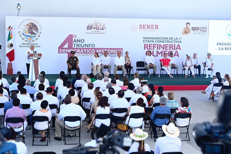 FOTO AMLO-REFINERÍA  (5).jpeg