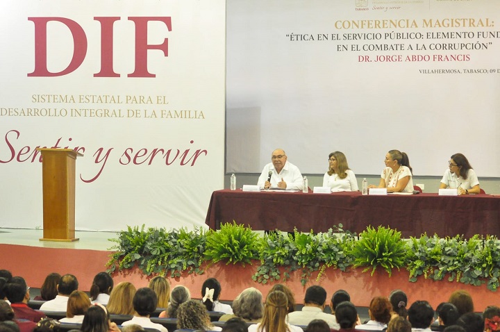 FOTO DIF COMITÉ DE ÉTICA (7).jpeg