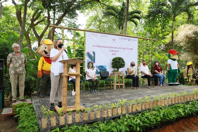 FOTO DIF DÍA DEL ÁRBOL (9).jpeg