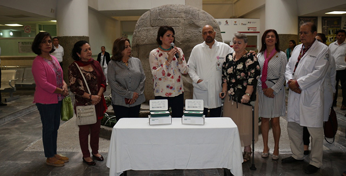 FOTO DIF ENTREGA DE EQUIPO (4).jpeg