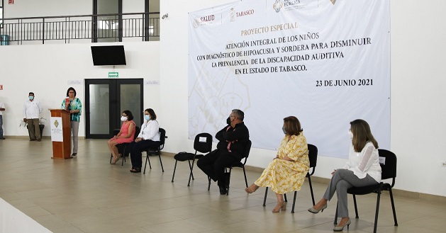 FOTO DIF-ATENCIÓN INTEGRAL (12).jpeg