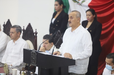 FOTO EJECUTIVO  (2).jpeg