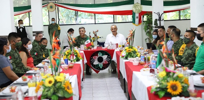 FOTO EJECUTIVO (4).jpeg