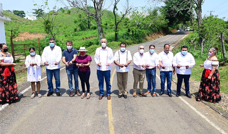 FOTO GOBERNADOR (49).jpeg