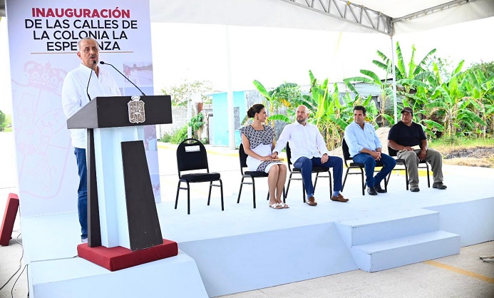 FOTO GOBERNADOR INAUGURACIÓN Y SUPERVISIÓN DE OBRAS  (6).jpeg