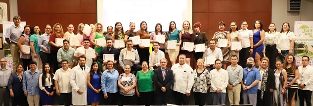 FOTO GRADUACIÓN (3).jpeg