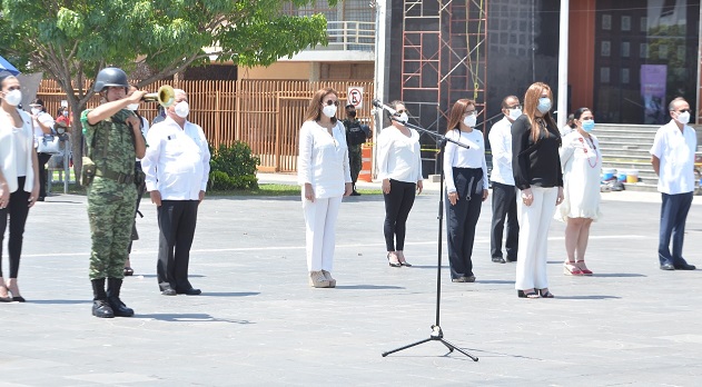 FOTO HOMENAJE  (2).jpeg