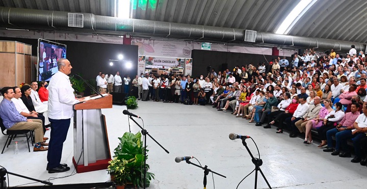 FOTO INAUGURACIÓN DEL FESTIVAL DEL CHOCOLATE (2).jpeg