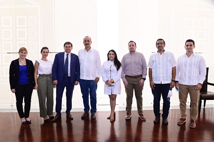 FOTO MERINO-REUNIÓN EN PALACIO (25).jpeg