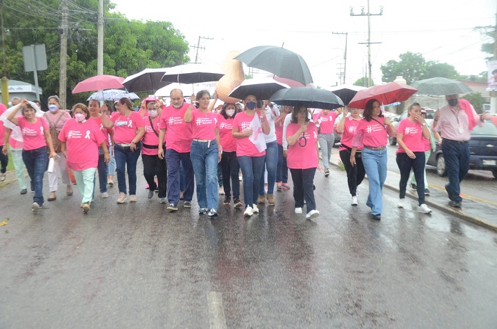 FOTO SALUD CAMINATA ROSA (2).jpeg
