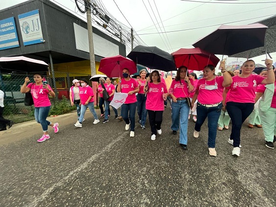 FOTO SALUD CAMINATA ROSA (5).jpeg