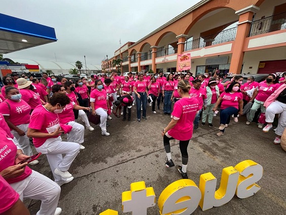 FOTO SALUD CAMINATA ROSA (7).jpeg
