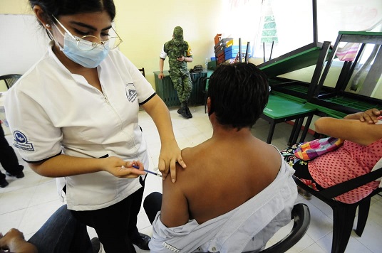 VACUNACI´+ON CENTRO-SEDE TINTILLO (4).jpg