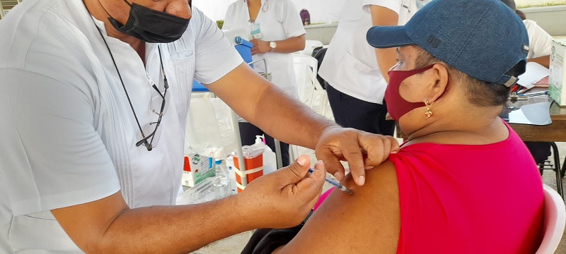 VACUNACIÓN JALAPA 18082021 (31).jpg