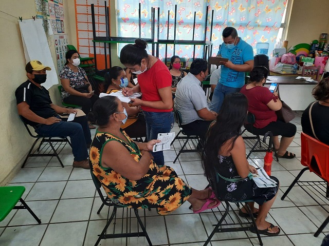 VACUNACIÓN MACUSPANA-SEDE SAN CARLOS 24082021 (21).jpg